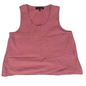 Lavender linen sleeveless top, size L, measurements in description. Like new.